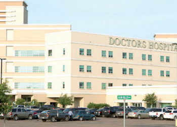 Suben casi 27% hospitalizaciones