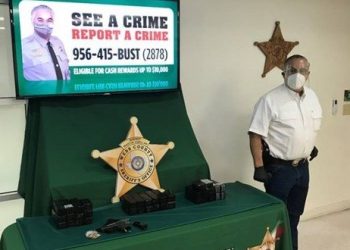 Traía cocaína y metanfetamina escondidas en baterías automotrices