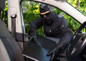 Exhortan a no dejar artículos en el interior de los vehículos