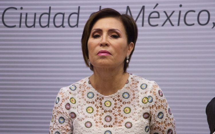 Acusa Robles desvíos a la campaña de Meade