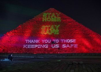 Reportan 7 pacientes con coronavirus muertos por incendio en hospital de Egipto