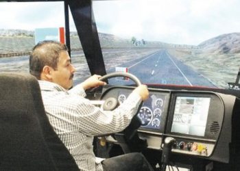 UT debe desempacar simulador de tráiler