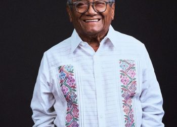 Intuban a Armando Manzanero por Covid-19