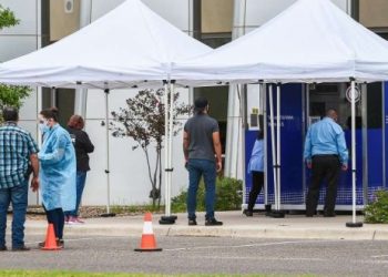 Suspenden citas en línea para pruebas de COVID-19 por alta demanda