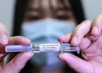 Nuevo León experimenta con vacunas chinas contra el Covid-19