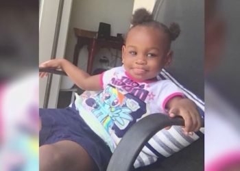 Condenan a pareja que mató a su hija y utilizó una muñeca para fingir que estaba desaparecida