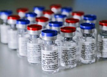 Cofepris cerca de autorizar vacuna rusa contra COVID-19; evidencia de seguridad y eficacia “es muy sólida”, sostiene López-Gatell