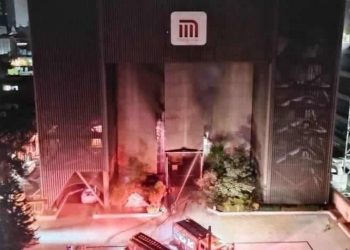Chocan versiones sobre muerte de policía en el incendio del Metro