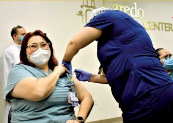 Se une Colegio de Laredo a las brigadas