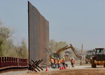 ‘Con Joe Biden se paralizará el muro’: Henry Cuéllar