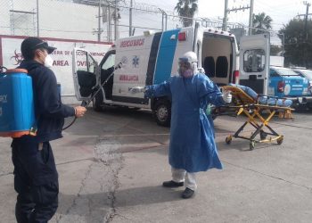 Traslada Protección Civil en ambulancia hasta 9 pacientes Covid al día