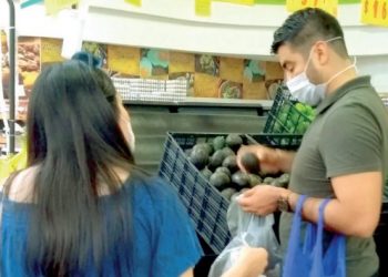 Se desploma comercio local