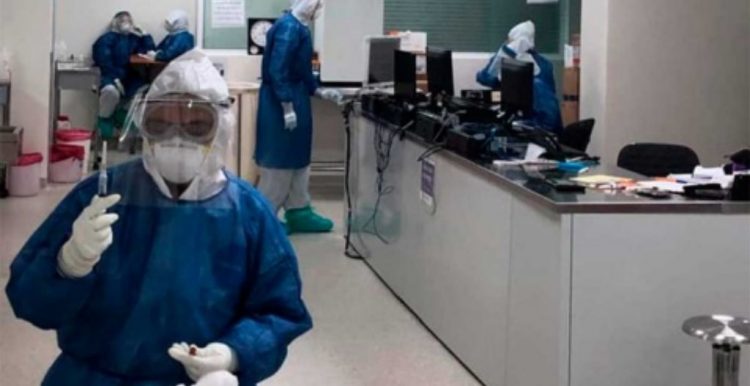 Analiza NL trasladar a pacientes a Coahuila y Tamaulipas