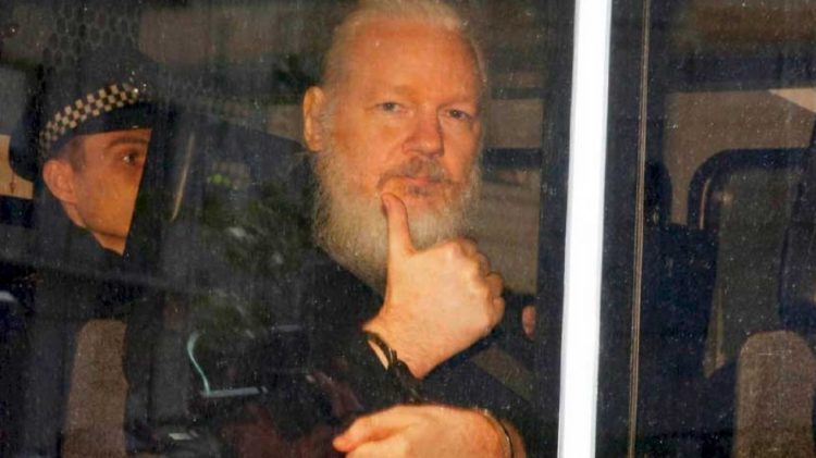 Justicia Británica niega libertad bajo fianza a Julian Assange