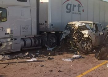 3 muertos y múltiples heridos en carambola provocada por incendio en zacatales, cerca de Cotulla