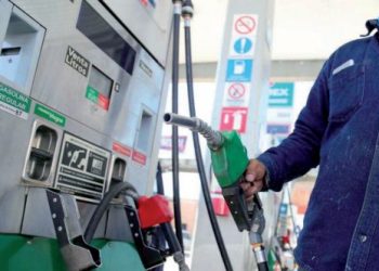 Venden el litro de gasolina en 14.49