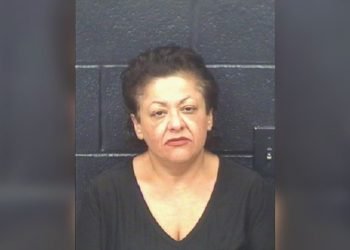 Buscan a fugitiva por tres robos