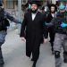 Se enfrentan judíos ultraortodoxos y policías en Israel