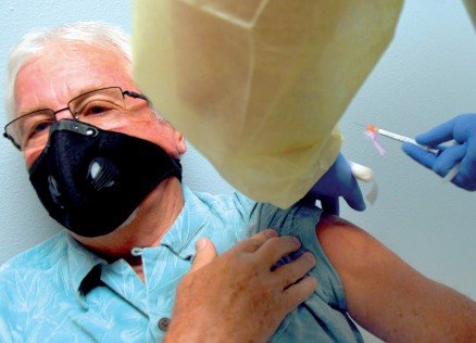 Preparan programa de vacunación semanal