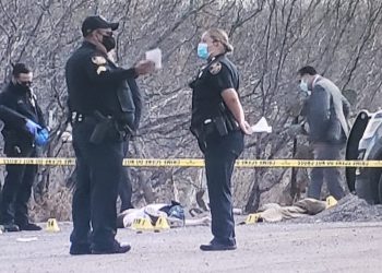 Encuentran hombre sin vida tirado en la calle