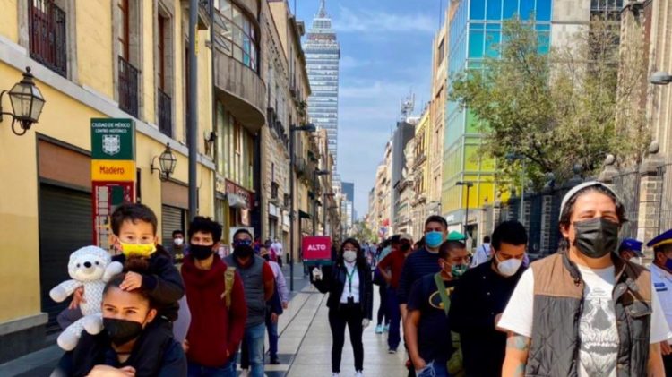 México vive el tercer día con más muertes por COVID-19 con mil 707 decesos en 24 horas