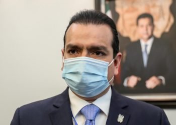 Pedirá Enrique Rivas licencia en marzo