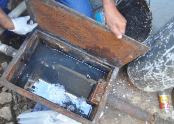 Grasas obstruyen drenaje de la ciudad