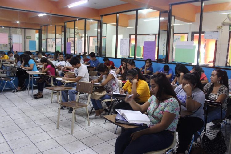 Regresarían a clases en escuelas privadas