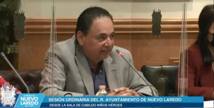 Pide Chuy Valdez licencia como regidor