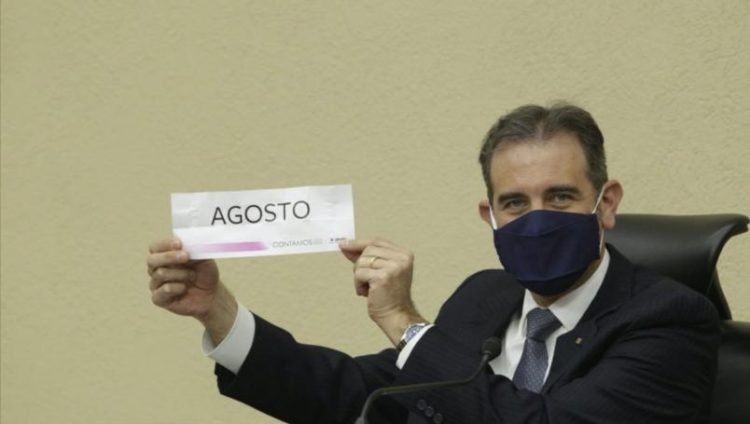 INE ordena el cubrebocas obligatorio para las casillas electorales