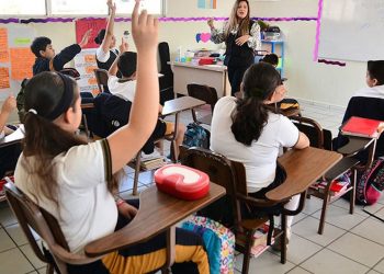 Analizan clases presenciales tras el retorno de vacaciones