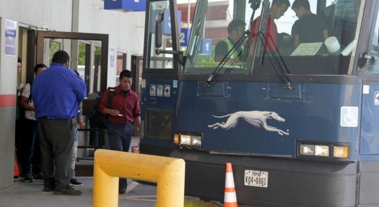 Greyhound pide seguridad ante oleada de migrantes