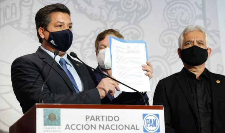 Cabeza de Vaca asegura que FGR lo acusa con ‘suposiciones’; niega lavado de dinero