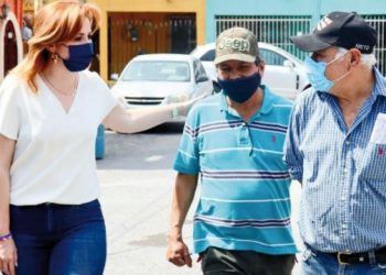 Camina en su distrito la diputada Imelda Sanmiguel