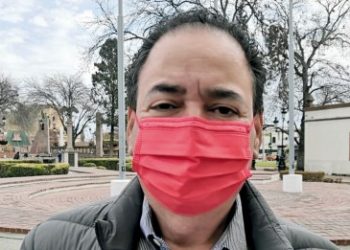 Hoy pide licencia Chuy Valdez