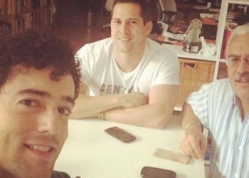 Luis Gerardo Méndez está de luto; reportan muerte de su padre