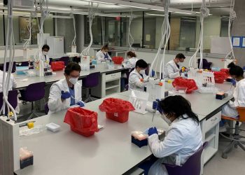 Laboratorio Curativa se hará cargo de las citas para vacunar