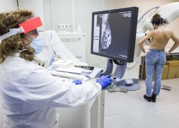 El cáncer de mama supera al de pulmón y se convierte en el más común del mundo