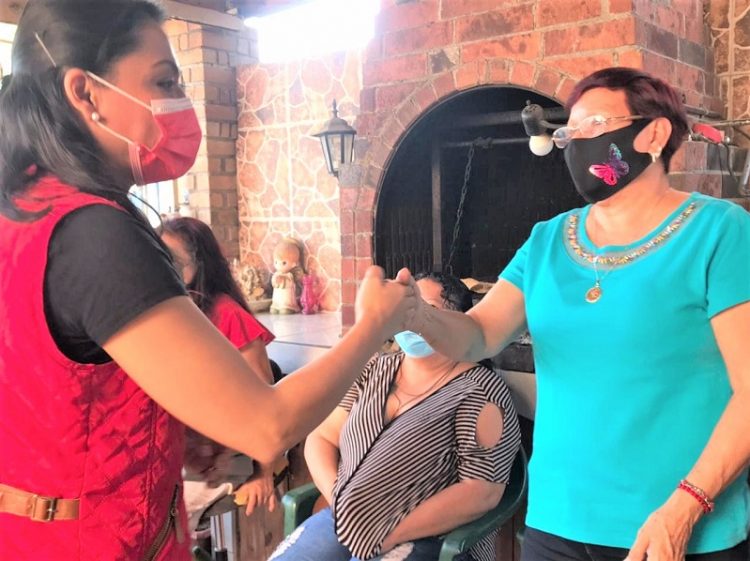 Lamenta Cristabell desaparición de diversos programas de gobierno