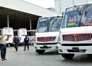 Ponen en circulación 23 nuevos camiones urbanos
