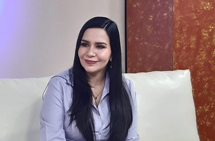 Urge frenar alza en gasolinas: Yahleel Abdala