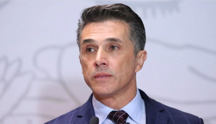 Sergio Mayer, de Garibaldi y «Sólo para mujeres» a diputado rebelde por ley Zaldívar