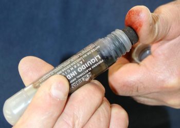 Entrega IPN tinta para elecciones que no transmite Covid