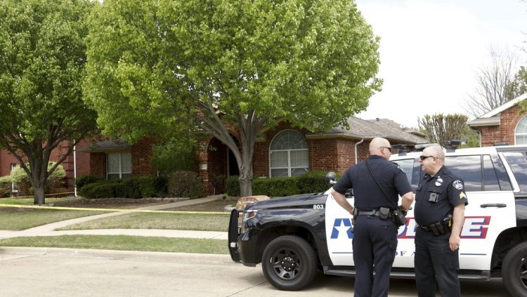 Dos hermanos de 19 y 21 años asesinan a su familia y se suicidan tras un pacto fallido por vencer su depresión