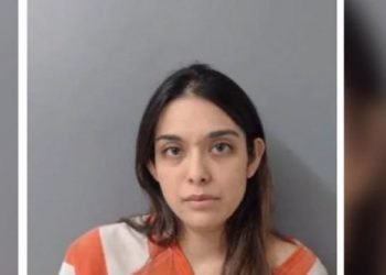 Cargos formales a la maestra acusada de amenazas terroristas