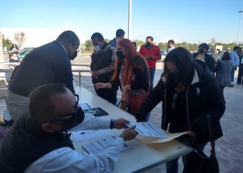 Maestra de estilismo quiso aplicarse vacuna anti Covid