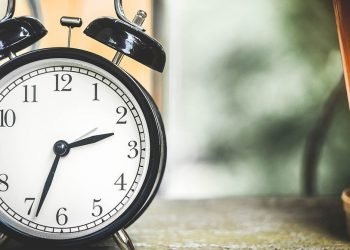 Se empareja con la frontera, el 4 de abril cambia el horario para el resto del país