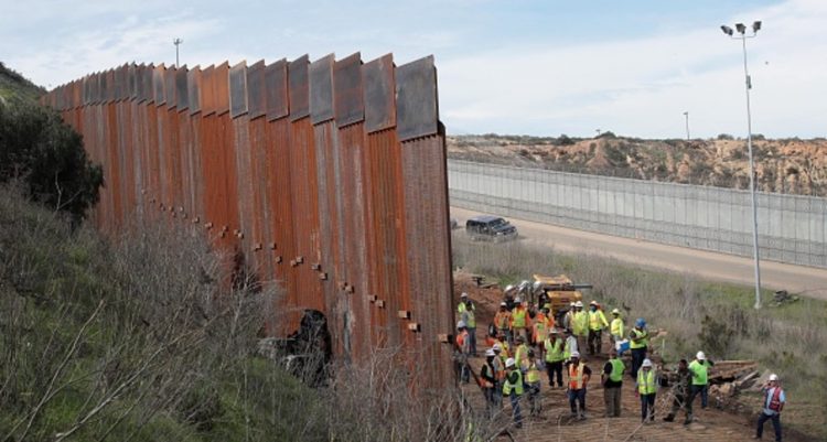 Pentágono cancela proyectos de construcción del muro fronterizo entre EEUU y México