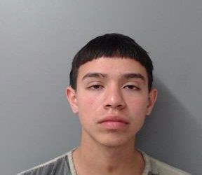 Pleito en Carnaval de Primavera; joven resulta herido a navajazos