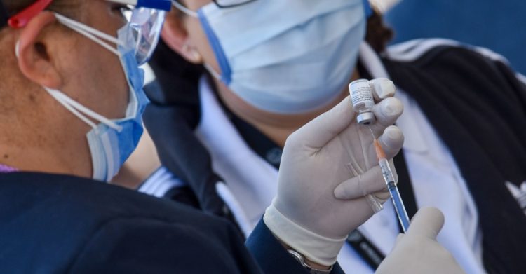 IPN dice que un error humano fue lo que provocó la aplicación de vacuna con jeringa vacía